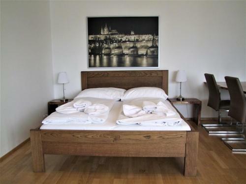 Wenceslas Square Apartments By Otsa