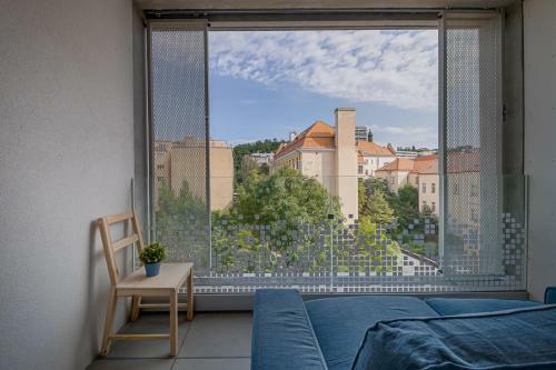 Homy Apartments