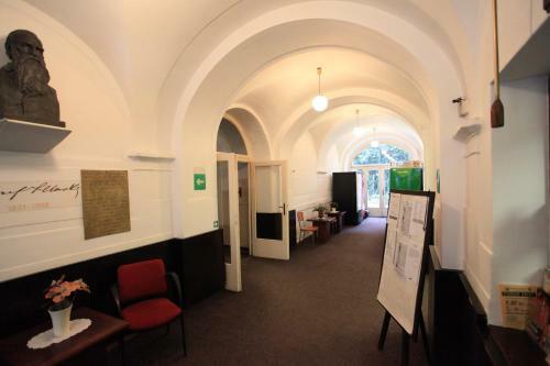 Hostel Hl�vkova