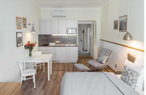 Aparthotel Mordecai Twelve