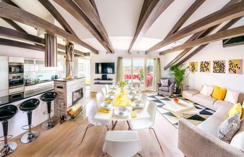 Apartamentos President Apt + Concierge By Prague Castle, Views