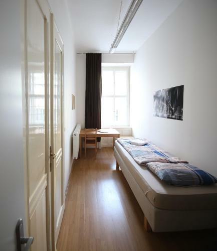 7bdr Apartment In The Center
