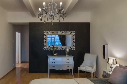 Luxurious Apartments Narodni