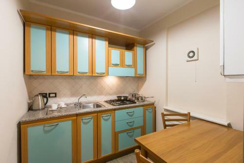Duskova Apartments