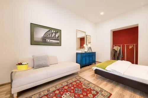 Luxurious Apartments Karlin