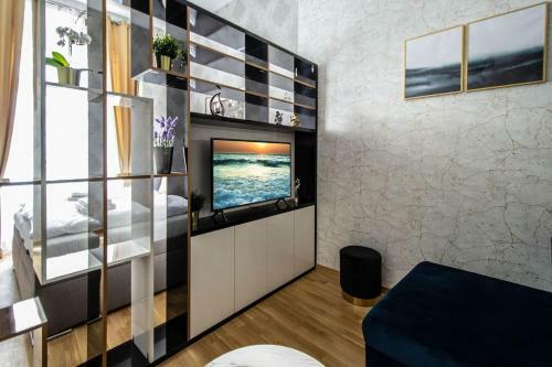 Design 3bdr Apartment In Residence, Free Parking