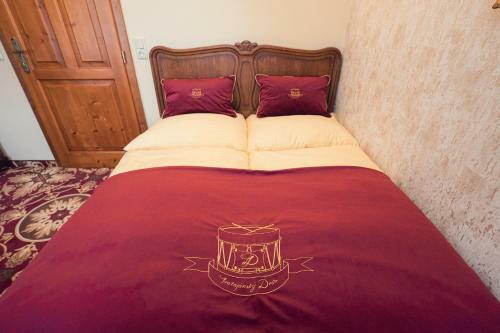 Hotel Svatoj�nsk� Dv?r