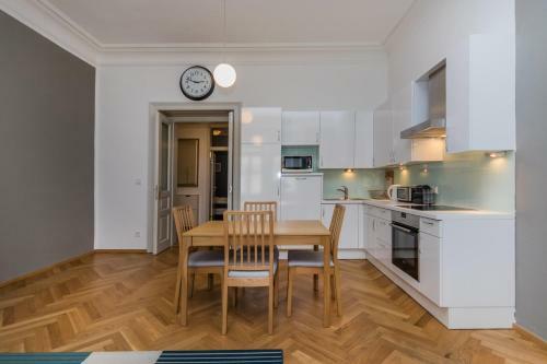 Opera Apartments