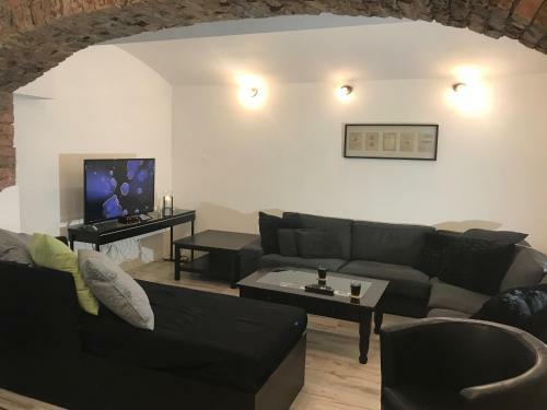 Apartamento Big Homebase With Billardtable