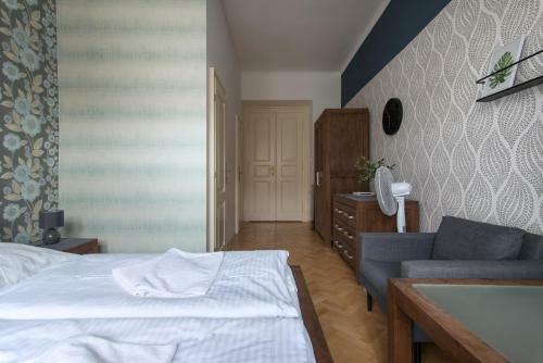 Hostal Great Place Near City Centre