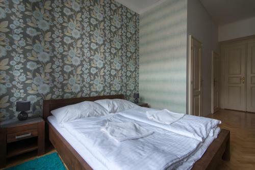 Hostal Great Place Near City Centre