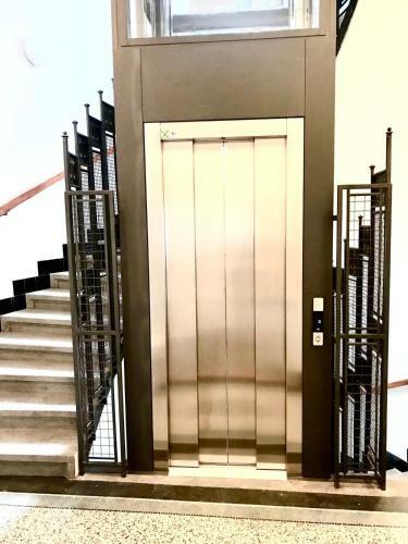 Gold Art Apartments