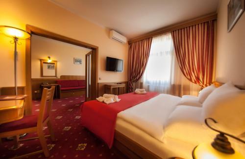 Aksania Hotel