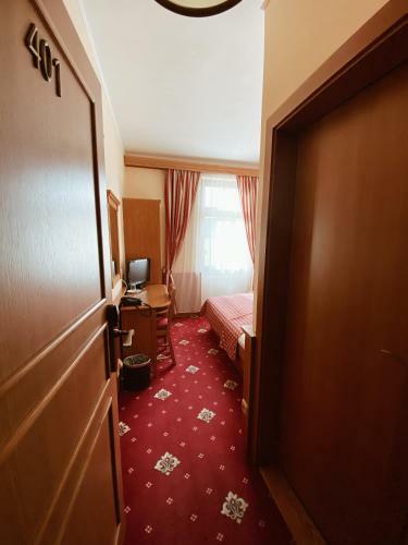 Aksania Hotel