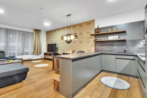Apartment Ad�lka 102