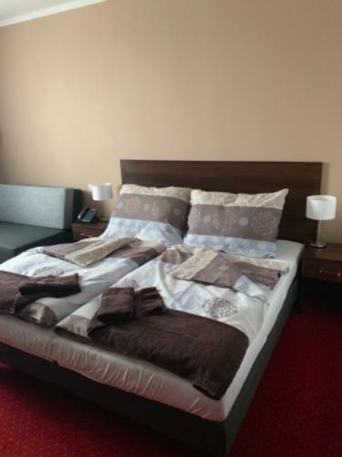 Wellness Hotel Harmonie T?ebo?