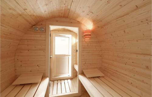 Two-bedroom Holiday Home In Altefahr/rugen