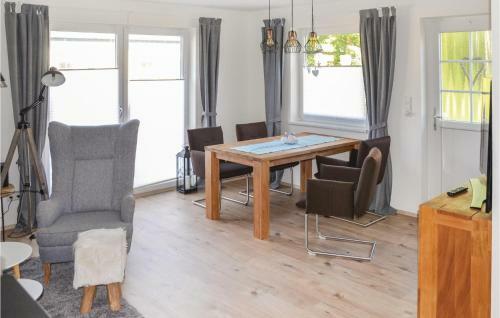 Two-bedroom Holiday Home In Altefahr/rugen