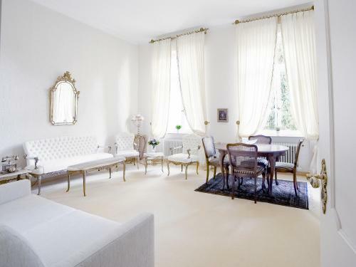 Royal Apartment In Baden-baden's City Centre