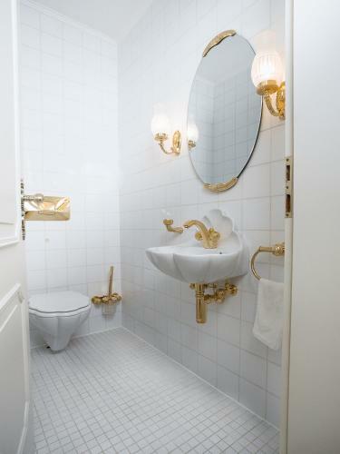 Royal Apartment In Baden-baden's City Centre