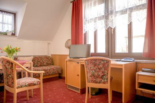 Hostal Hotel-pension Heimburg