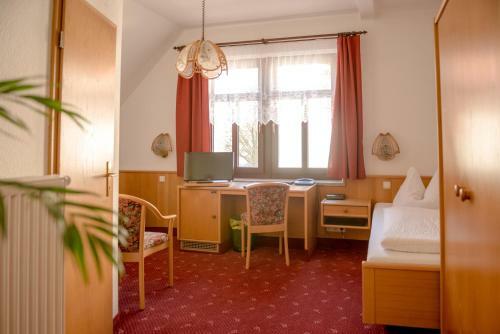 Hostal Hotel-pension Heimburg