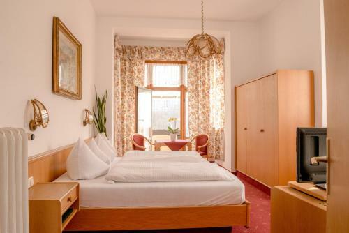 Hostal Hotel-pension Heimburg