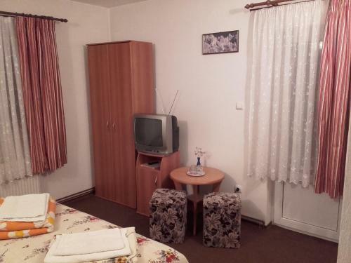 Hostal Pension Piatra Craiului