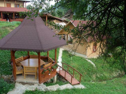 Hostal Pension Lucia Bucovina