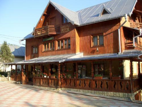 Hostal Pension Lucia Bucovina