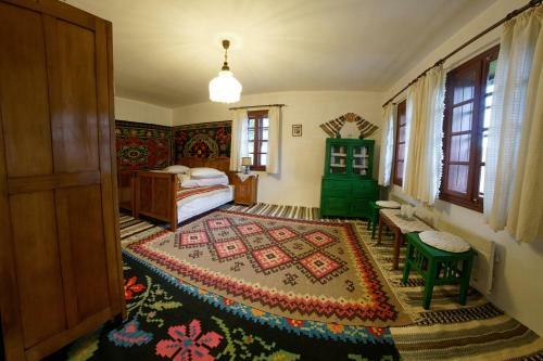 Casa Bunicii Din Bucovina
