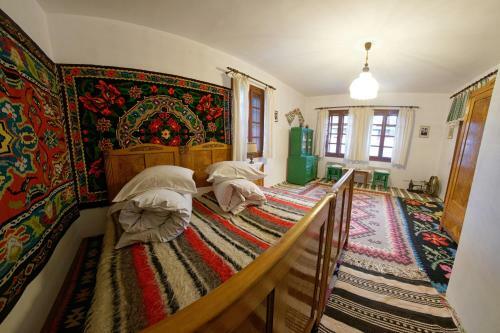 Casa Bunicii Din Bucovina