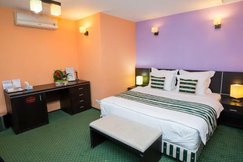 Hostal Pensiunea President