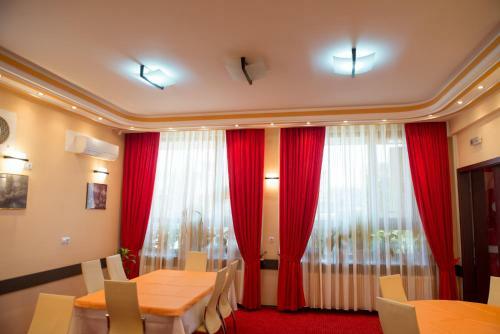 Hostal Pensiunea President