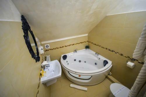 Hostal Vila Sarada