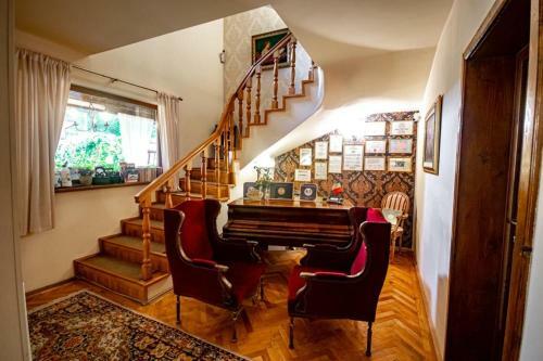 Hostal Vila Sarada