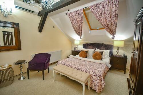 Hostal Vila Sarada