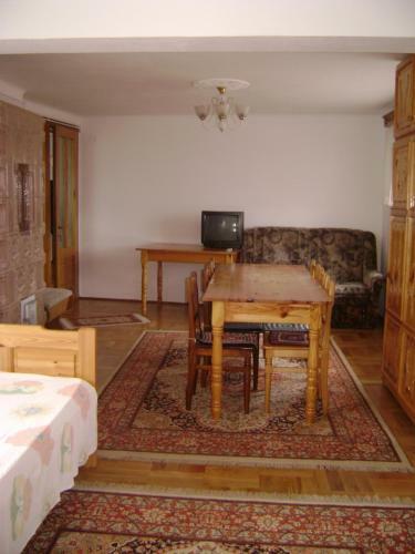 Hostal Pensiunea Muntean