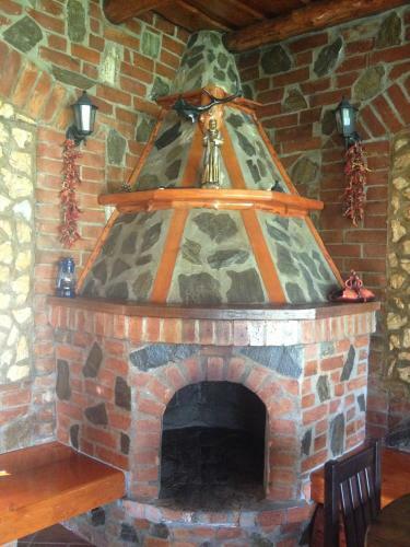 Hostal Pensiunea La Nise