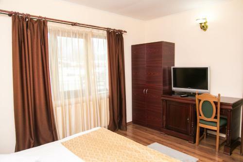 Hostal Pensiunea Roua Muntilor