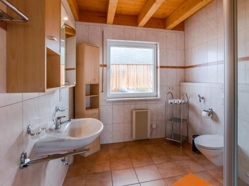 Gorgeous Apartment In Beckerwitz With Garden