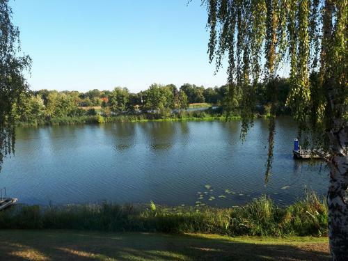 Hostal Boootshaus - Am Spreeufer