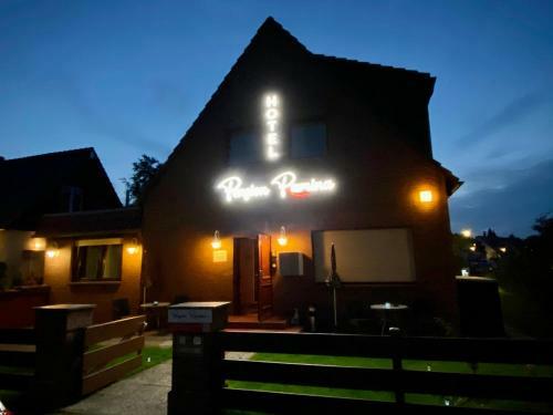 Hostal Hotel Pension Pamina