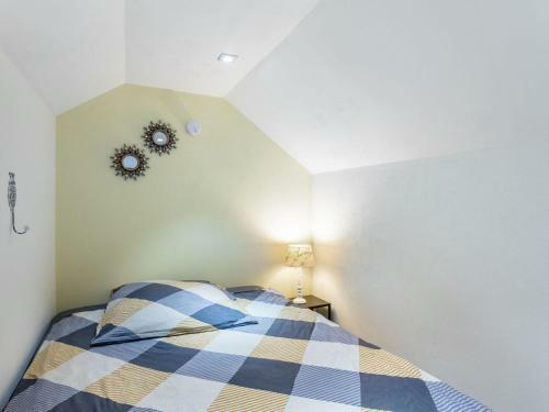 Sprawling Apartment In Birresborn With Balcony, Barbeque