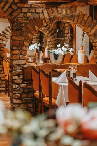 Hotel Restaurant Adria Stuben Br�hl