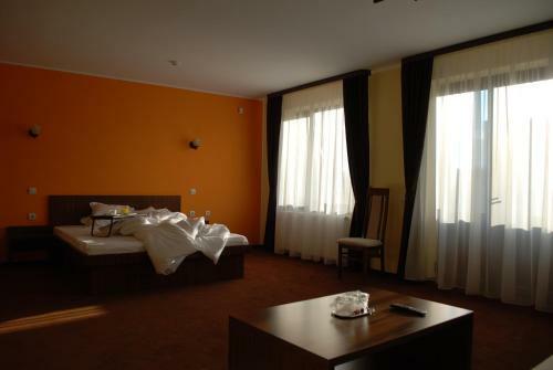 Hostal Vila Aris