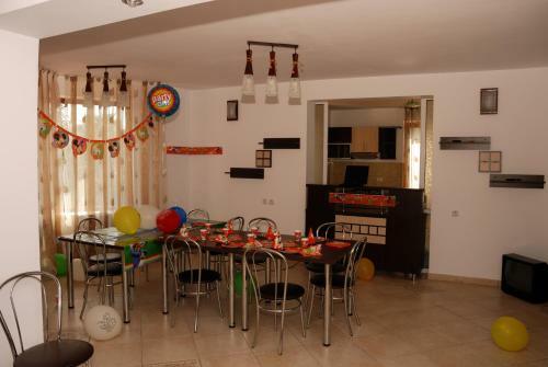 Hostal Pension Johnny House