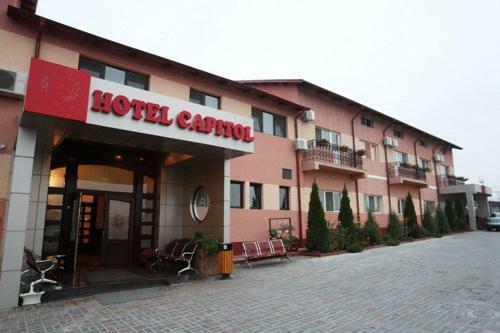 Hotel Capitol