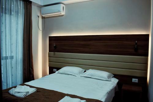 Hostal Pensiunea Crystal