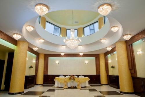 Majestic Hotel & Spa